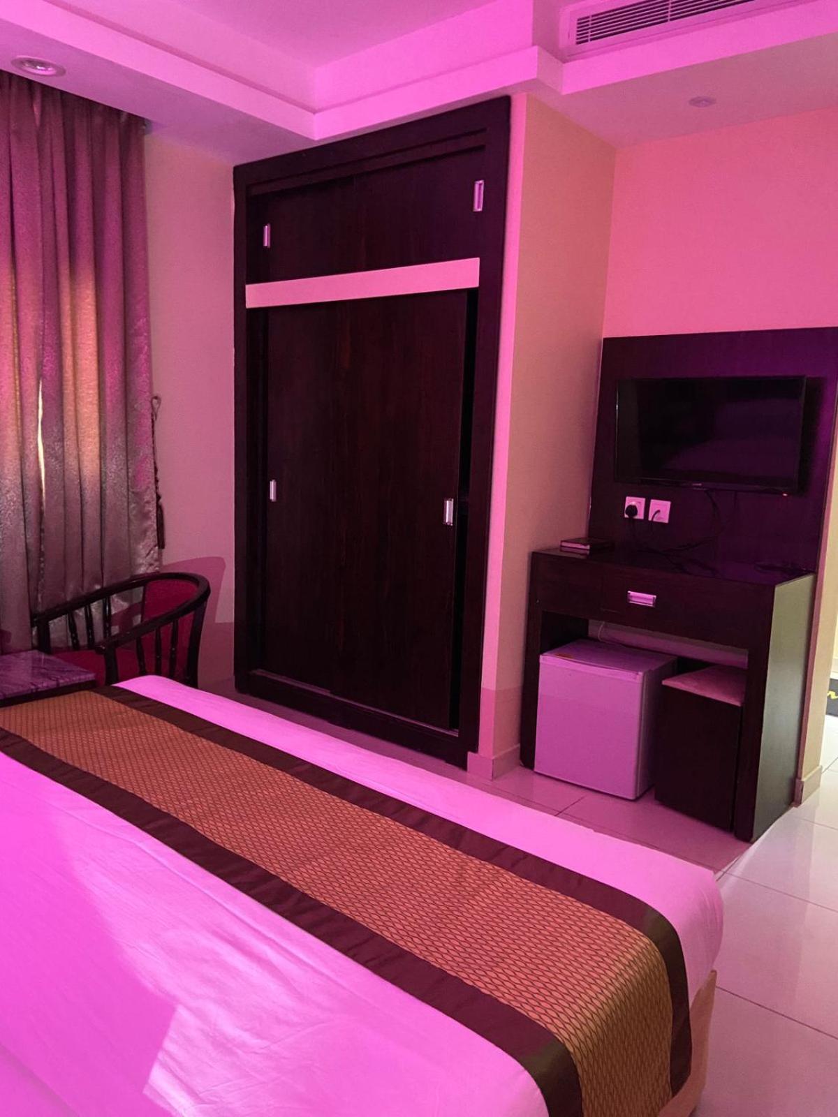 Al- Reef Hotel Jeddah Ngoại thất bức ảnh